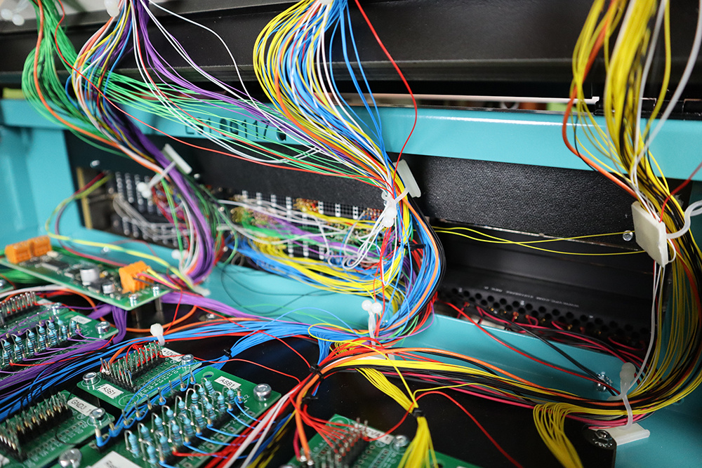 VPC connections on the inside of a test fixture